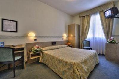 фото отеля Garibaldi Hotel Venice