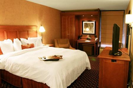 фото отеля Hampton Inn West Springfield