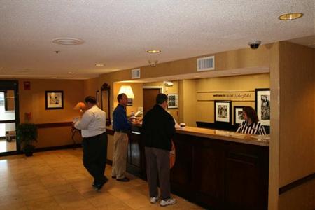фото отеля Hampton Inn West Springfield