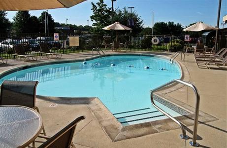 фото отеля Hampton Inn West Springfield