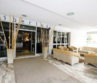 фото отеля Tiberius Hotel