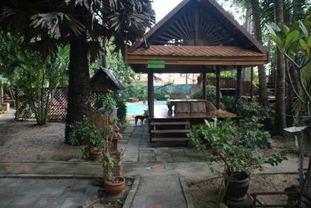 фото отеля Harrys Bungalows And Restaurant Koh Samui