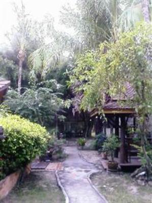 фото отеля Harrys Bungalows And Restaurant Koh Samui