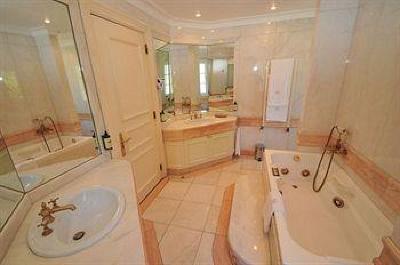 фото отеля The Charming Cascais Guesthouse