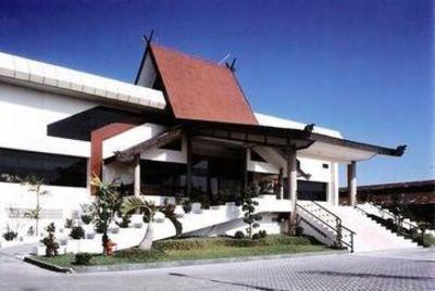 фото отеля Swiss-Belhotel Borneo