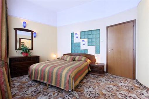 фото отеля Savoy Hotel Lodz