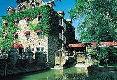 фото отеля Moulin D Hauterive Hotel Saint-Gervais-en-Valliere