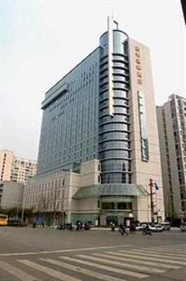 фото отеля Rainbird International Hotel Chengdu