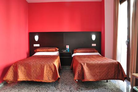 фото отеля Hotel de los Faroles