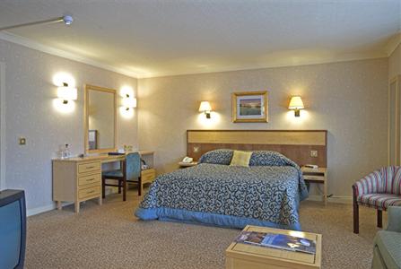 фото отеля BEST WESTERN Heath Court Hotel