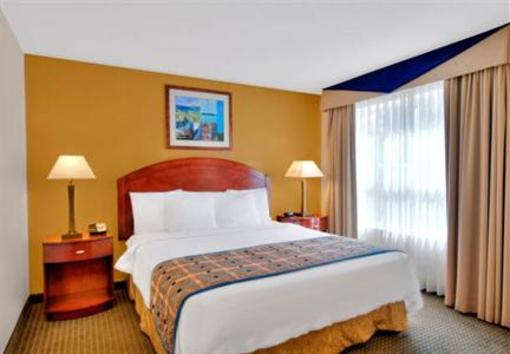 фото отеля Residence Inn Milford