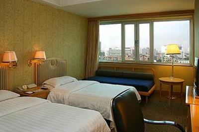 фото отеля Maxcourt Hotel