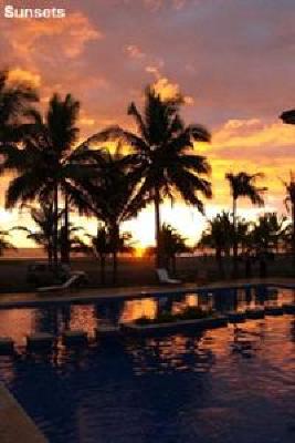 фото отеля Oceans Bahia Encantada