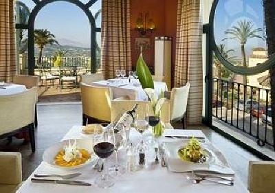 фото отеля NH Hotel Almenara