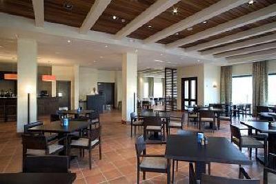 фото отеля NH Hotel Almenara