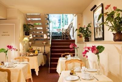 фото отеля Hotel Galileo Paris