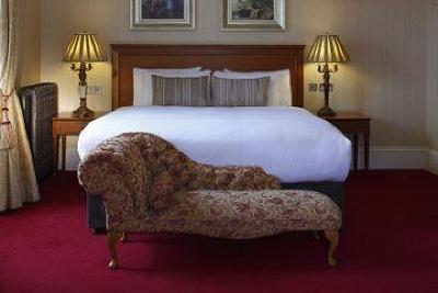 фото отеля Oriel House Hotel