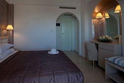 фото отеля Orizontes Hotel Pyrgos