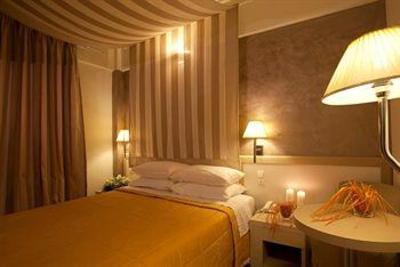 фото отеля Orizontes Hotel Pyrgos