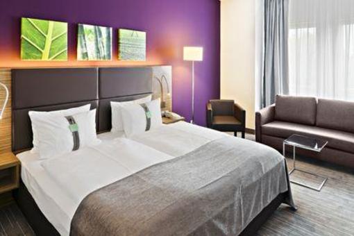 фото отеля Holiday Inn Guenthersdorf