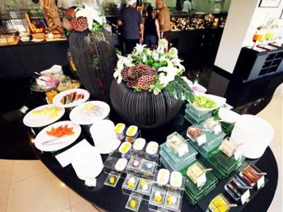 фото отеля Golden Tulip Mandison Suites