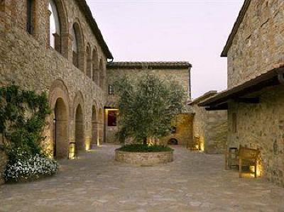 фото отеля Le Fontanelle Hotel Castelnuovo Berardenga