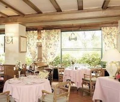 фото отеля Hotel de la Verniaz et ses Chalets