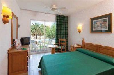 фото отеля Clubhotel Riu Tropicana Manacor
