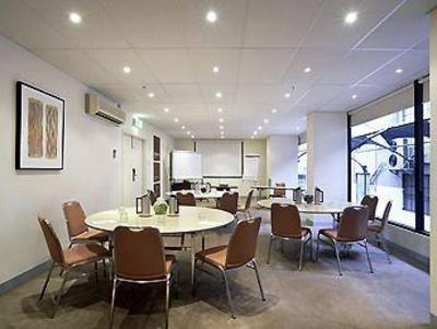 фото отеля Mercure Welcome Melbourne