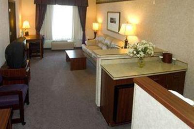 фото отеля Phoenix Inn Suites Albany