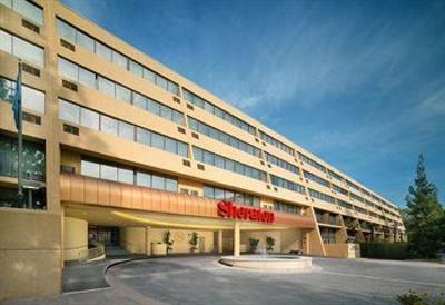 фото отеля Sheraton Pasadena