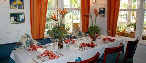 фото отеля Tranquility Bay Beach House Resort Marathon