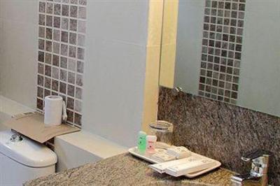 фото отеля Amantra Comfort Hotel