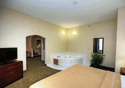 фото отеля Comfort Suites Stafford (Texas)