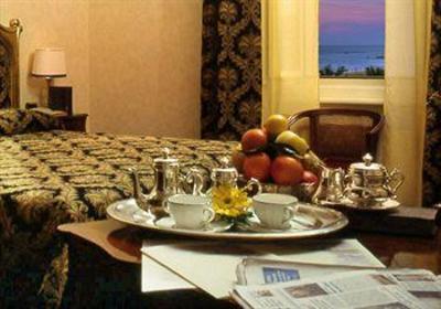 фото отеля Hotel Vittoria Pesaro