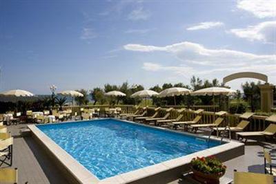 фото отеля Hotel Vittoria Pesaro
