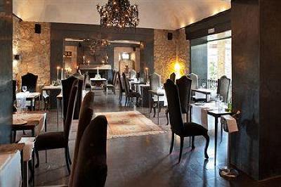 фото отеля Hotel Castell d'Emporda
