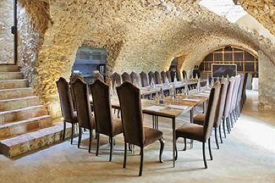 фото отеля Hotel Castell d'Emporda