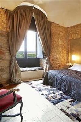 фото отеля Hotel Castell d'Emporda