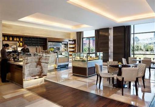 фото отеля JW Marriott Hotel Chandigarh