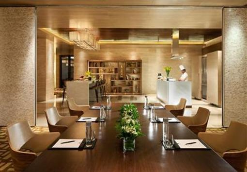 фото отеля JW Marriott Hotel Chandigarh