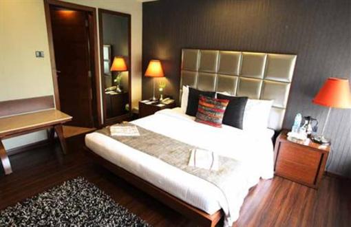 фото отеля Sun N Sand Hotel Mumbai