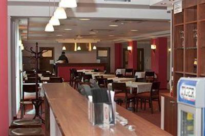 фото отеля Hotel Ideal Pruszkow