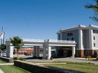 Hampton Inn & Suites Newport/Middletown
