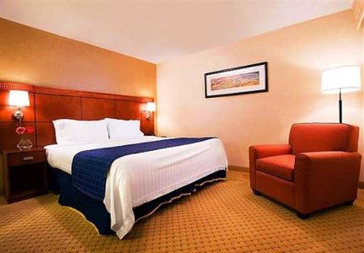 фото отеля Courtyard by Marriott Novato Marin Sonoma