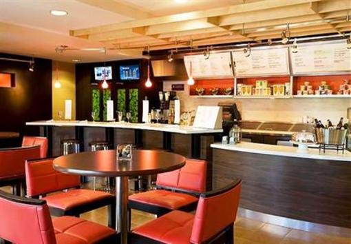 фото отеля Courtyard by Marriott Novato Marin Sonoma