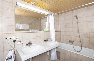 фото отеля Gasthof Weisses Rossl