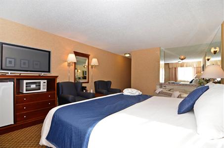 фото отеля BEST WESTERN PLUS Country Meadows Inn