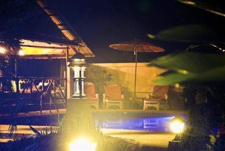 фото отеля Baan Sukreep Resort