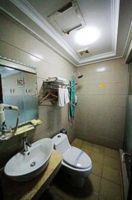 фото отеля Jilv Hotel Huashi Branch